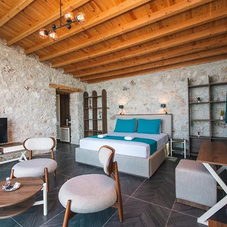 La Luna Faralya Villa *
